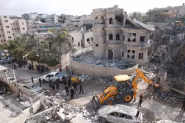 Tổng thống Mỹ Donald Trump kêu gọi người dân Tehran sơ tán ngay lập tức