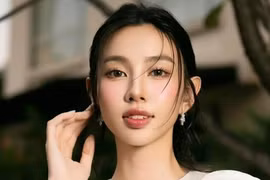 Loạt ảnh Thùy Tiên bị gỡ