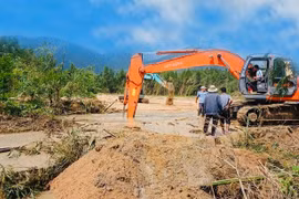 Khôi phục hạ tầng giao thông sau bão, lũ