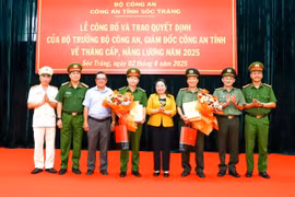 Công bố quyết định của Bộ trưởng Bộ Công an ở 3 tỉnh, thành