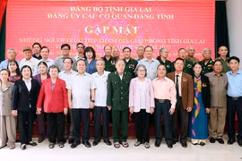 Tri ân và tiếp lửa truyền thống