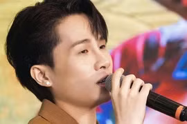 Mạnh tay dọn 'rác' văn hóa