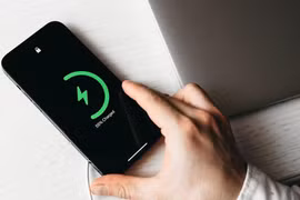 iPhone sắp có thể ước tính thời gian sạc đầy pin