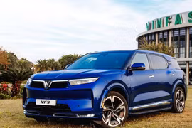 VinFast bàn giao gần 100.000 ô tô, doanh thu hơn 1,8 tỉ USD