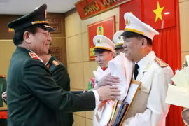 15 lãnh đạo cấp phòng Công an Đà Nẵng nghỉ hưu trước hạn tuổi