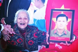 Niềm vui ngày các Anh về