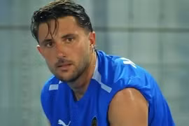 Malaysia triệu tập trung vệ chơi bóng ở La Liga đấu tuyển Việt Nam