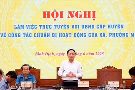 Chủ tịch tỉnh Bình Định nêu nhiệm vụ kép của cán bộ