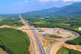 13 tuyến cao tốc nào do Nhà nước đầu tư sẽ thu phí trong 7 năm?