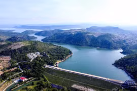 Nâng cấp hệ thống thủy lợi, phục vụ sản xuất bền vững