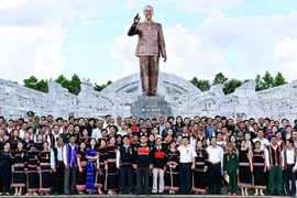 Bác Hồ trong lòng dân Tây Nguyên - Kỳ 2: Chuyện về những tấm ảnh Bác Hồ