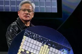 Tổng thống Mỹ gặp CEO Nvidia sau sự kiện DeepSeek