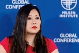 Tổng thống Mỹ chọn một phụ nữ gốc Việt đứng đầu cơ quan kiểm soát tiền ảo