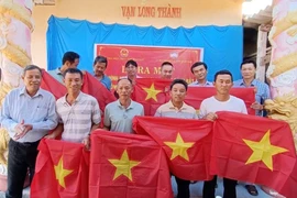 Vạn chài đồng lòng chống khai thác IUU