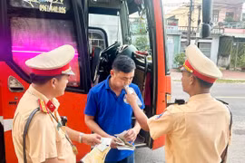 Siết kiểm soát xe khách để phòng ngừa tai nạn giao thông