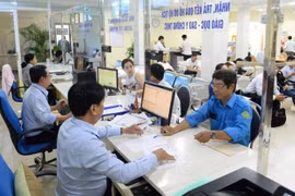 Có được nâng bậc lương trước hạn với công chức, viên chức xin nghỉ hưu trước tuổi?