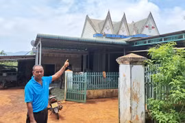 Làng Kăm khởi sắc