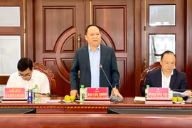 Tháo gỡ khó khăn, khơi thông điểm nghẽn để doanh nghiệp phát triển