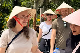 Khách Nga, Ấn Độ tới Việt Nam tăng mạnh