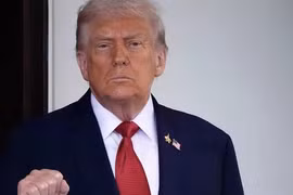 Ông Donald Trump có hành động bất ngờ sau kết quả Nobel Hòa bình 2025