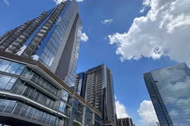 Siết chặt hoạt động cho thuê căn hộ ngắn ngày