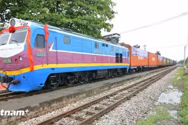 Hơn 8,3 tỷ USD làm tuyến đường sắt đi qua 9 tỉnh, thành kết nối Trung Quốc