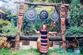 Ksor H’Hoanh: “Sơn ca” của ngành Ngân hàng