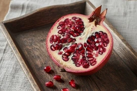 Bài thuốc từ cây và quả lựu