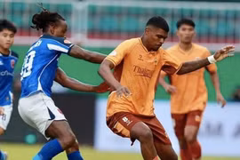 HAGL và lời cảnh báo đắt giá, xin đừng 'dành cả mùa giải để lo trụ hạng'