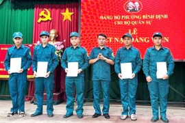 Tăng tốc về đích phát triển đảng viên mới