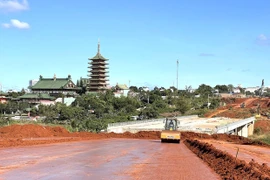 Dự án đường Nguyễn Văn Linh tăng tốc về đích