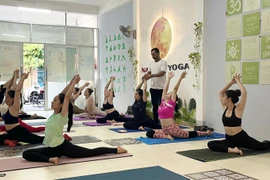 Khi phụ nữ tìm niềm vui từ cộng đồng