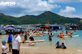 Bình Định 'siết' hoạt động mô tô nước sau vụ bé gái 8 tuổi thiệt mạng