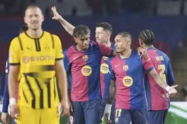 “Tam tấu” của Barcelona gây ra đêm ác mộng cho Dortmund