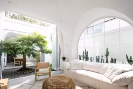 Thư giãn trong căn nhà với màu trắng tinh khôi ở TPHCM