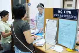 Từ ngày 1-7, người dân được làm thủ tục khai sinh, kết hôn tại xã đang ở hoặc xã khác