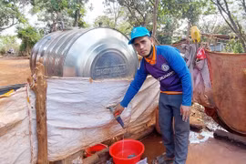 Canh cánh nỗi lo thiếu nước sinh hoạt vào mùa khô