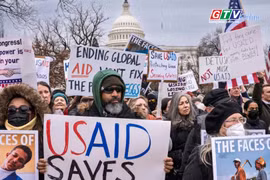 Tin thế giới ngày 21-4: Biểu tình rầm rộ phản đối Tổng thống Trump khắp nước Mỹ