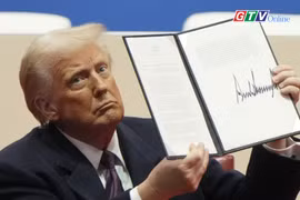 Tin thế giới ngày 22-1: Tổng thống Trump sa thải hơn 1.000 nhân viên chính quyền ông Biden