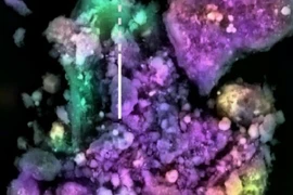 Phát hiện thứ giống kẹo cao su ở thế giới ngoài Trái Đất