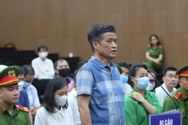 Cựu tổng cục trưởng khai 'giật mình' với túi quà sinh nhật có 500 triệu đồng