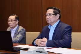 Thủ tướng chủ trì cuộc họp khẩn trực tuyến từ Algeria về ứng phó mưa lũ, thiên tai, cứu hộ, cứu nạn