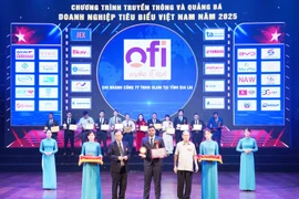 Khi hạt điều Gia Lai vươn tầm thế giới từ bàn tay nông dân Việt