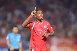 Kết quả vòng 2 V-League 2025/26: Công an Hà Nội bám sát gót đội đầu bảng Ninh Bình