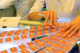 Giá vàng hôm nay 19-1: Bán ra 86,9 triệu đồng/lượng