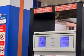 Xăng E10 chuẩn bị được bán đại trà tại nhiều địa phương.