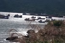 Nghĩa tình giữa hai vùng đất