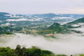 Chùm ảnh: Khung cảnh hùng vĩ ở đèo Vi Ô Lắc