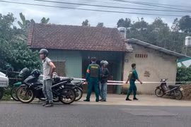 Trở về sau gần 1 năm đi vắng, chủ nhà phát hiện thi thể đang phân hủy trong nhà tắm