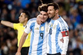 Messi rực sáng tại Monumental, Argentina giúp 3 đội bóng Nam Mỹ dự World Cup